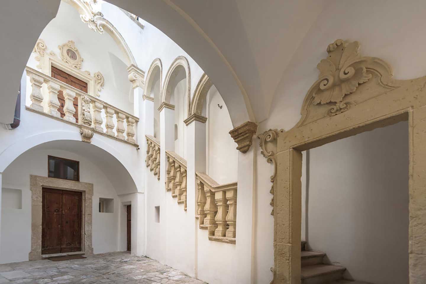 palazzo romasi alessano